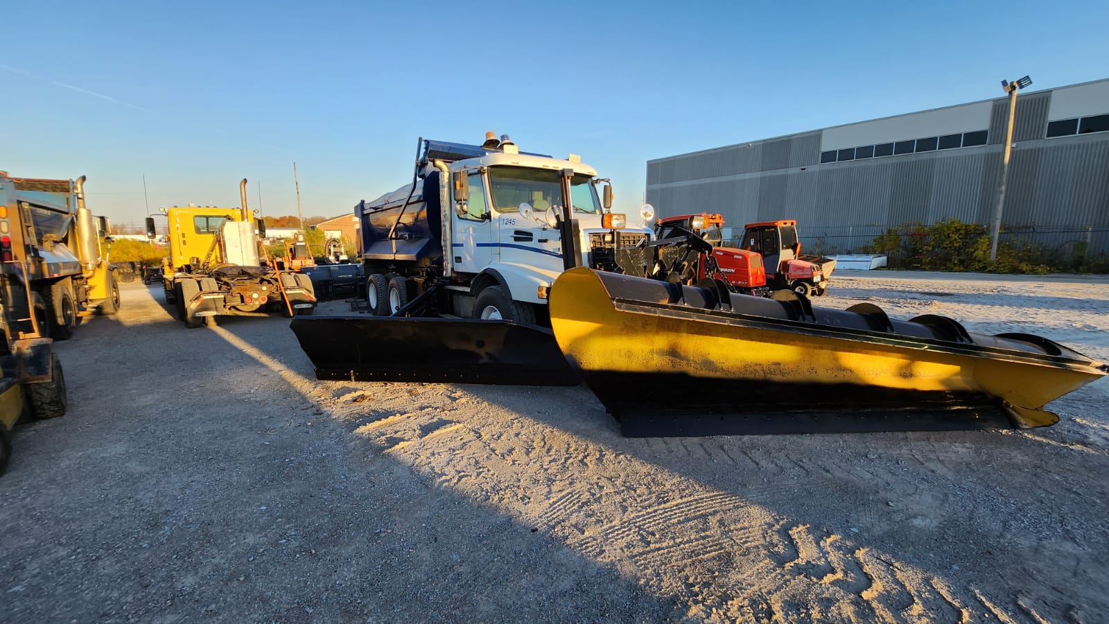 2003 Volvo VHD Snow Plow Truck ARS Dealers