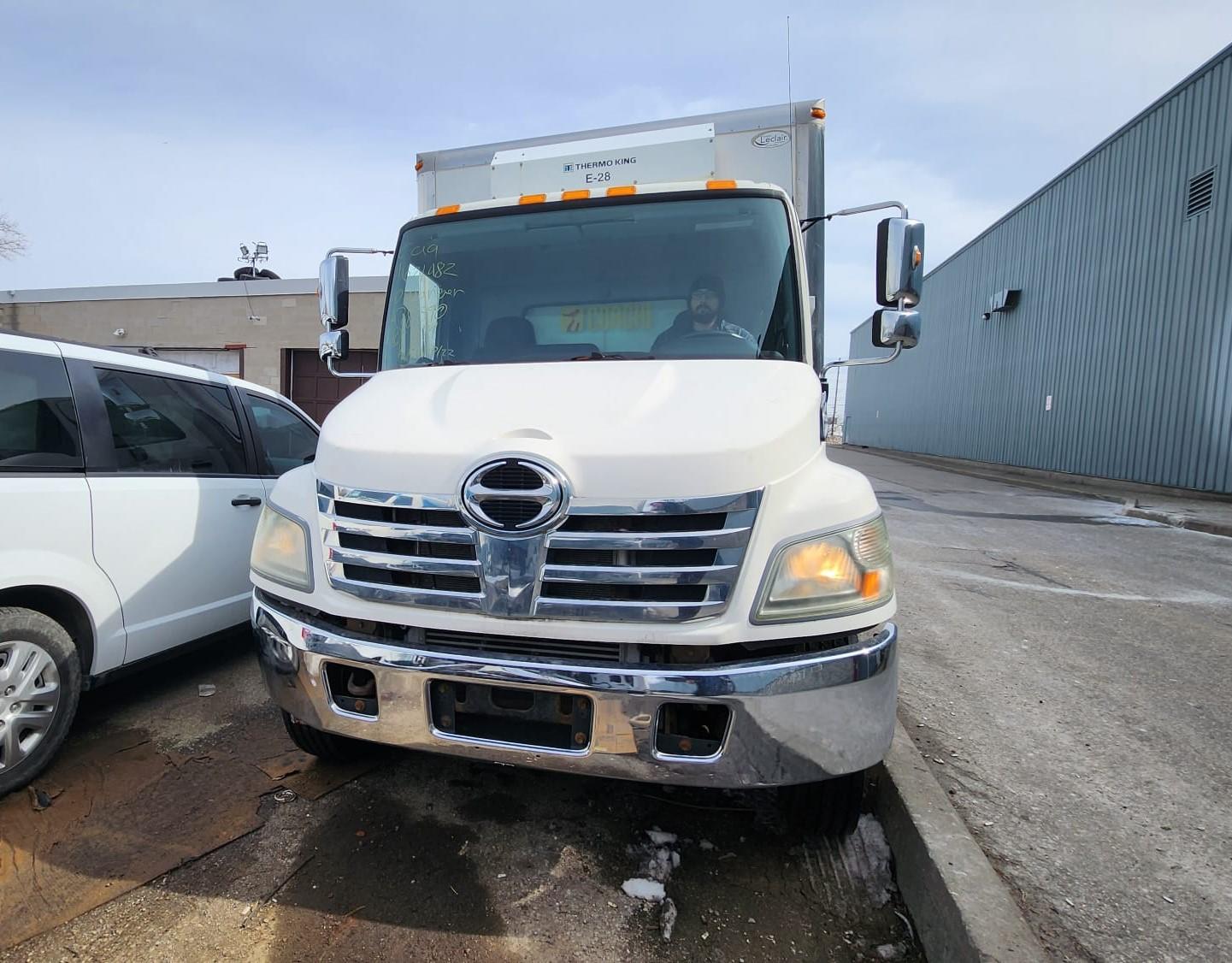 2009 Hino 185 BOX Truck ARS Dealers